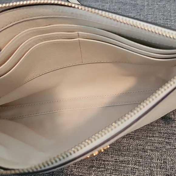 Tory Burch - Picture 9 of 10